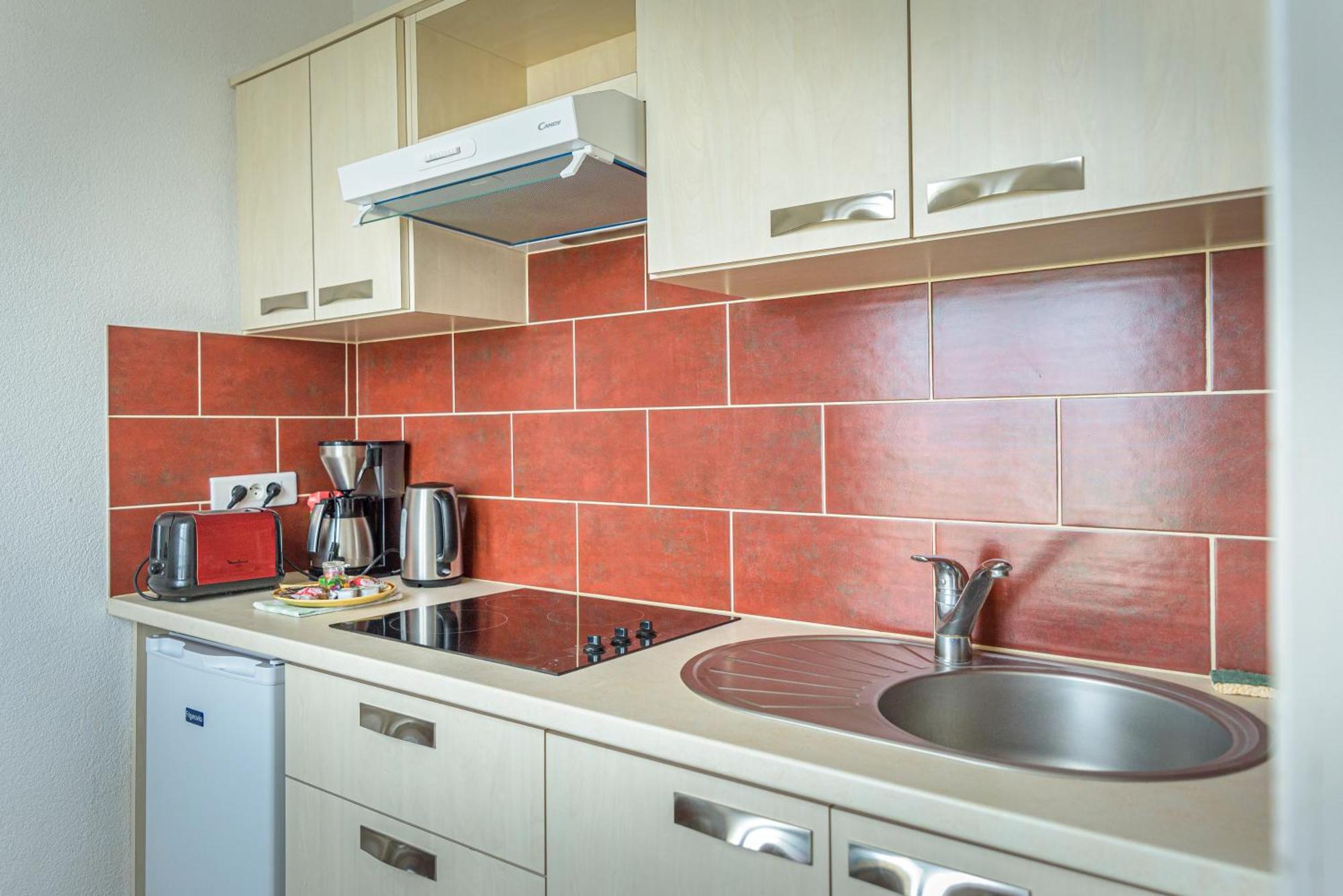 Maison Studios & Appartements Les 4 Vents Luc-sur-Mer Ngoại thất bức ảnh